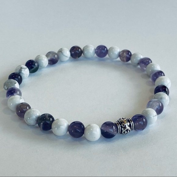 NWT HAND CRAFTED Amethyst Stretch Bracelet Purple 7” Beaded $10 FINAL SALE - Picture 6 of 13